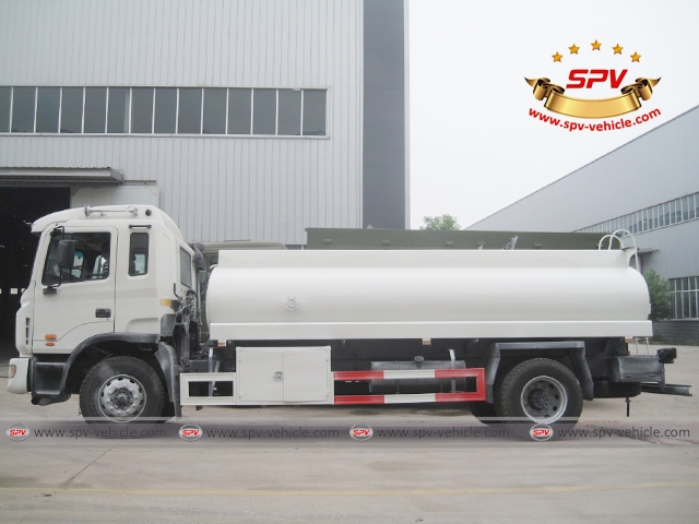 10,000 Litres Fuel  Refueler Truck JAC-S